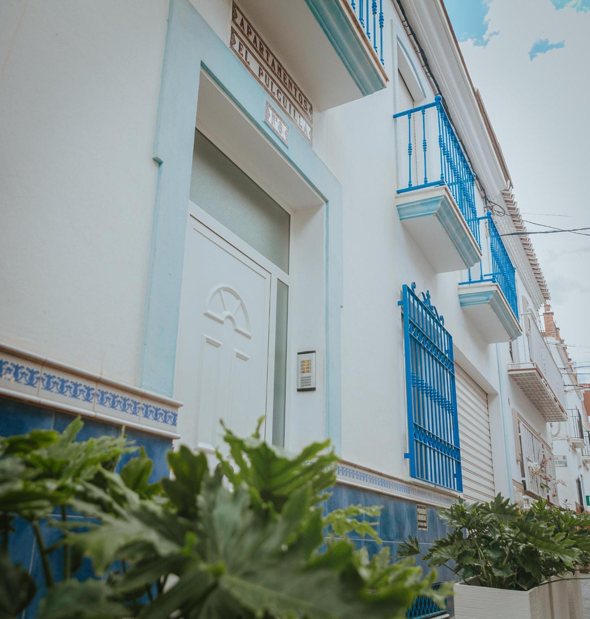 Las Flores Apartments 네르하 외부 사진