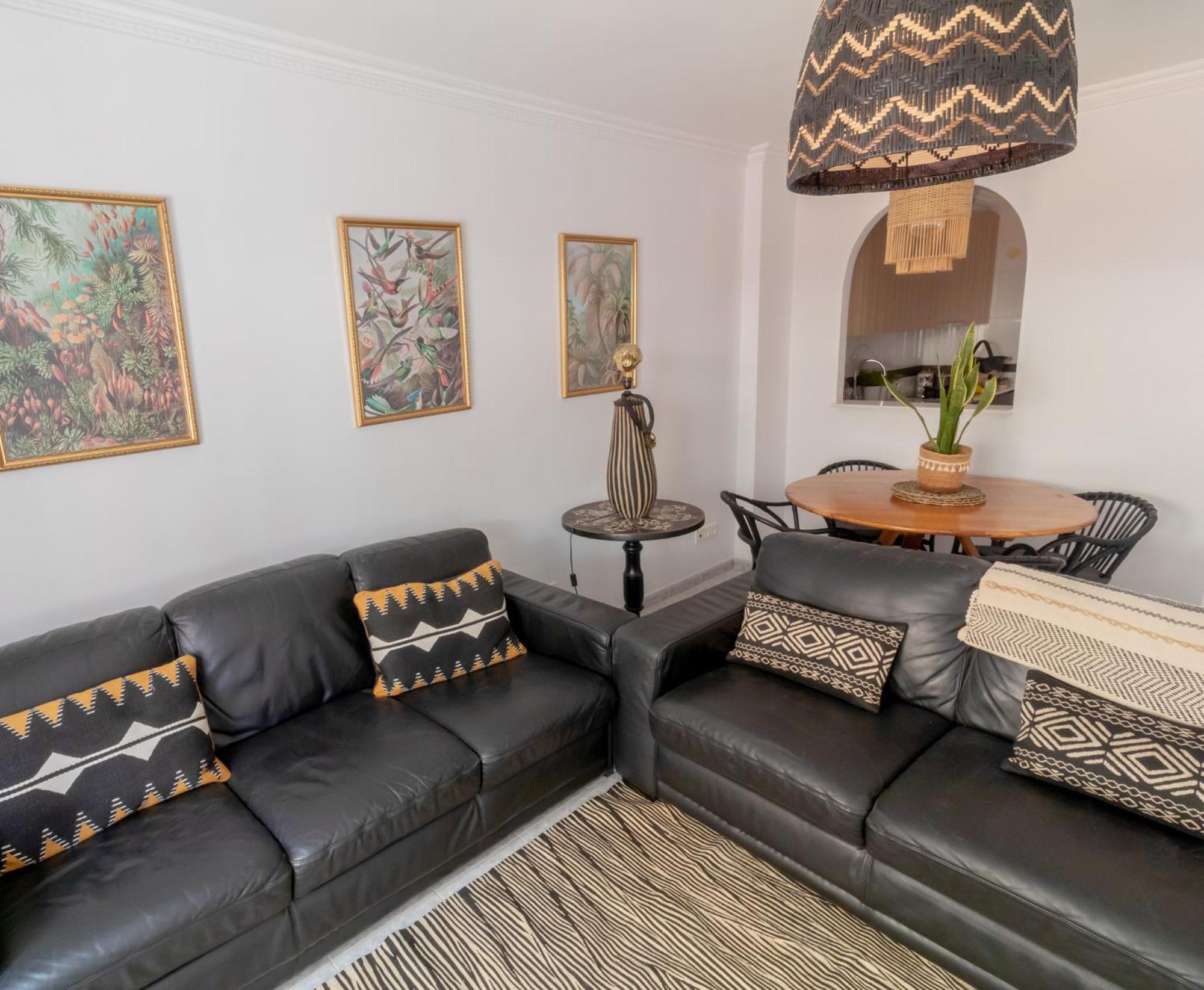Las Flores Apartments 네르하 외부 사진