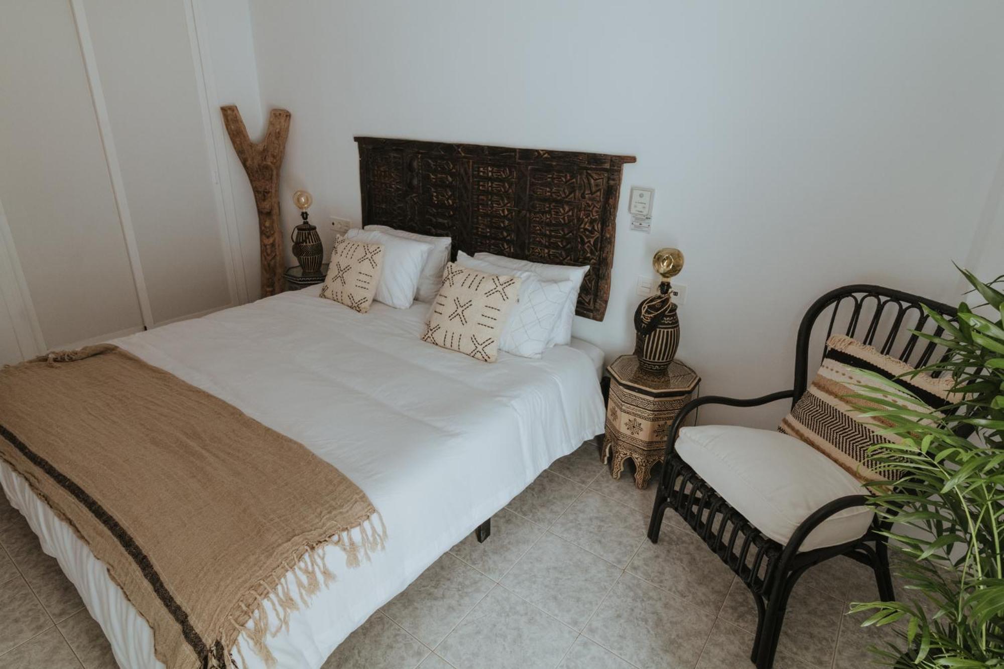 Las Flores Apartments 네르하 외부 사진