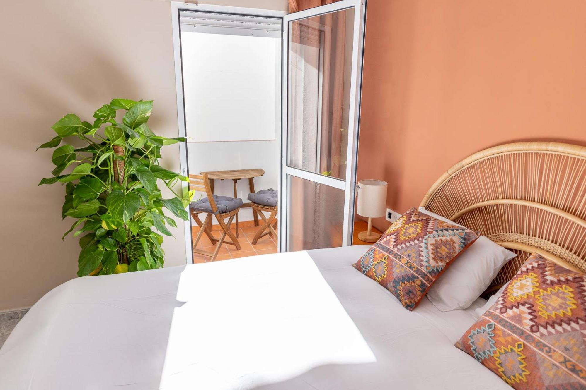 Las Flores Apartments 네르하 외부 사진