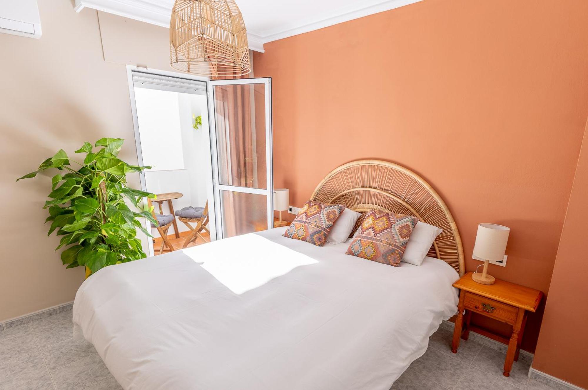 Las Flores Apartments 네르하 외부 사진